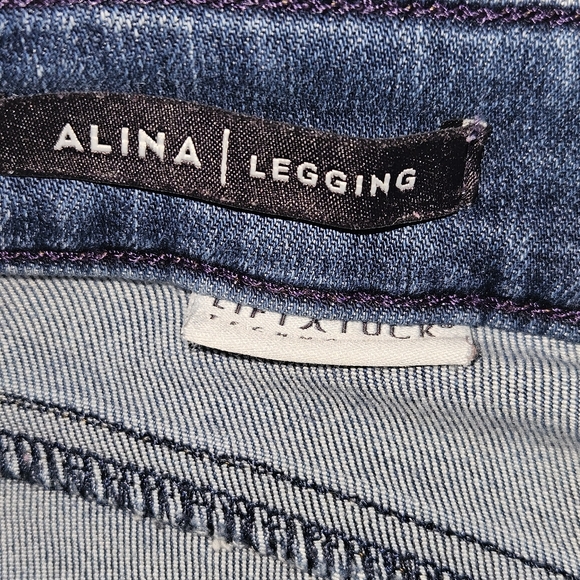 NYDJ Alina Legging Jeans Flex Tuck Technoloy Size 12 - Picture 6 of 9